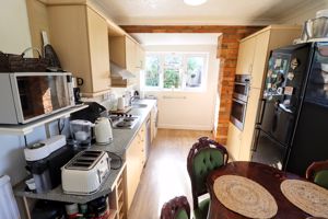Kitchen- click for photo gallery